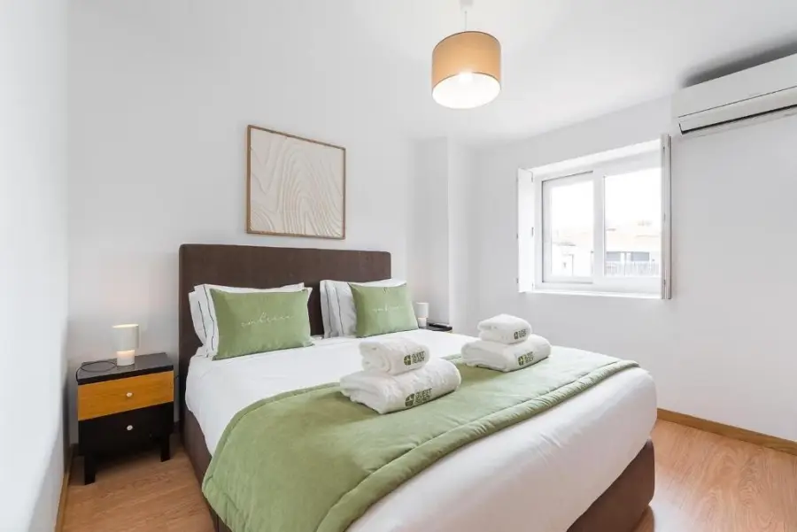 One-Bedroom Apartment with Terrace